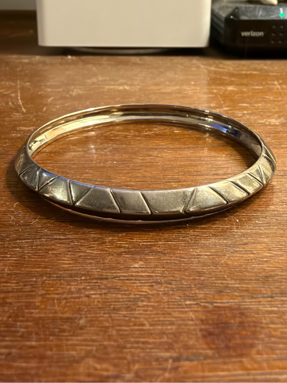 House of Harlow 1960 Chevron Bangle Bracelet – Silver Tone